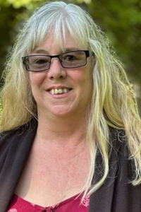 Image of Pamela Leary