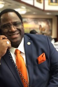 Image of Wengay Newton