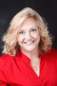 Image of Richelle Nelson