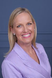 Image of Robyn Carnes