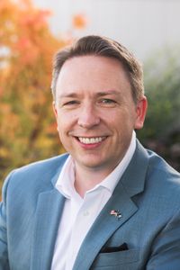 Image of Russell Spencer