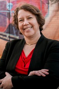 Image of Sara Lamnin