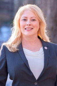 Image of Saundra Davis
