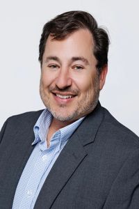 Image of Shane Weaver