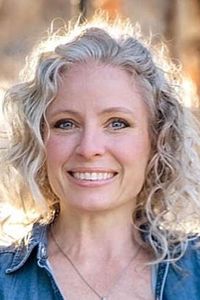 Image of Shelli Shaw