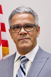 Image of Silmo Moura