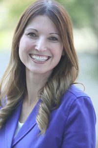 Image of Stephanie Carlisle