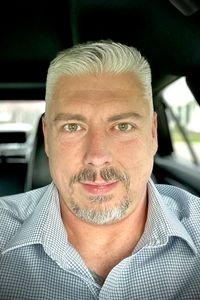 Image of Tim Lewis
