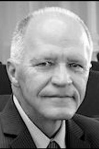 Image of Raymond Wallace