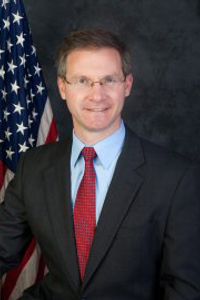 Image of Warren Kampf