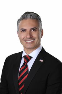 Image of Simon Aslanpour