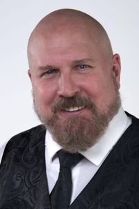 Image of Eric Medlin