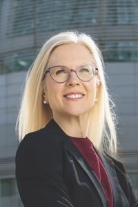 Image of Irene Smith
