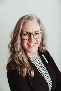 Image of Lisa G. Schmitz