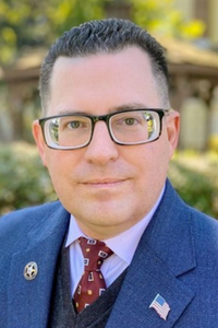 Image of Vincent Kearney