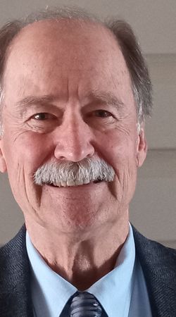 Image of Steven Helling