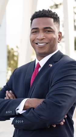 Image of Chris B. Wiggins