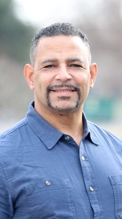 Image of Craig DeLuz