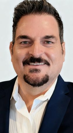 Image of Daniel Hassler