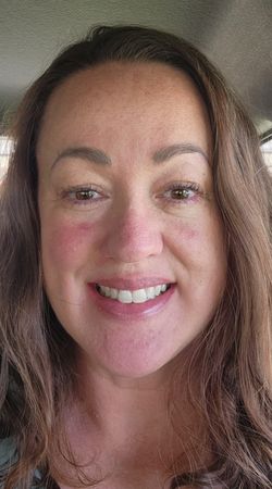 Image of Danielle Elliott