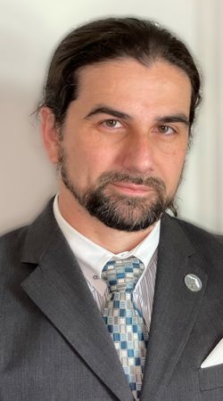 Image of Dennis Misigoy