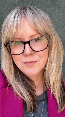 Image of Erica Lee