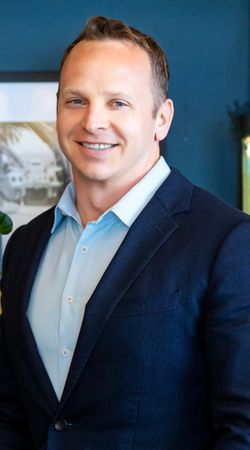 Image of Evan Munsing