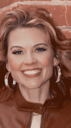 Image of Jenn Mack Raphoon