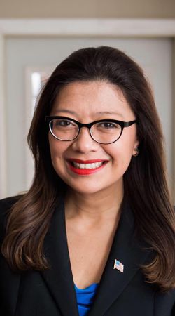 Image of Karina Villa