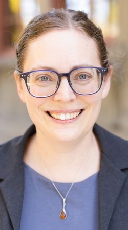 Image of Kathleen Smith