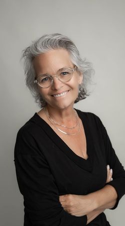 Image of Kelly Thompson