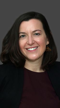 Image of Kristin Hook
