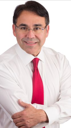 Image of Mauro Garza