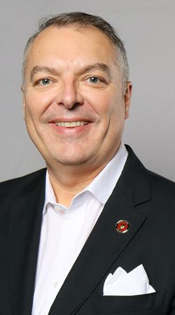 Image of Michael Pratt