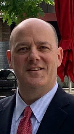 Image of Robert Houton