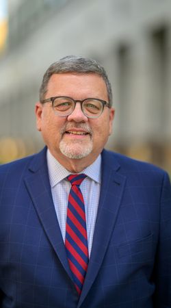 Image of Wayne Rogers