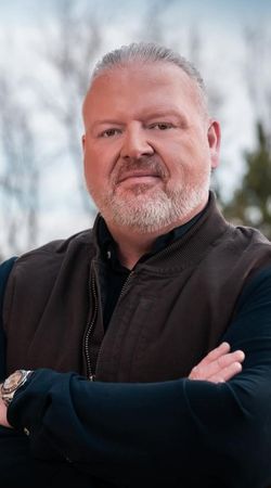 Image of Toby Doeden