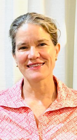 Image of Laura Anderson