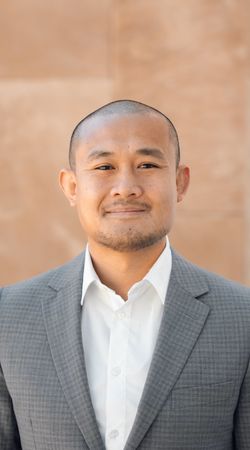 Image of Ron Scolesdang