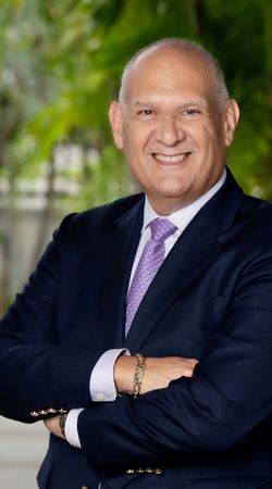 Image of Robert Weinroth