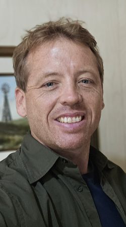 Image of Travis Edwards