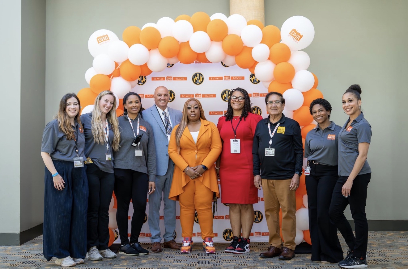 Image of nine people at a DHR Wellness event.