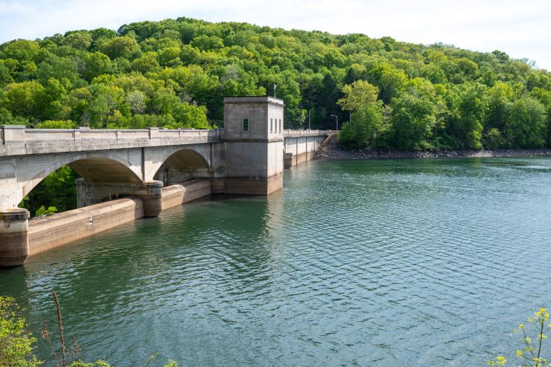 Water reservoir