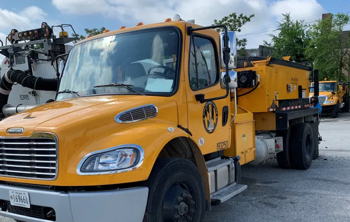 Truck Asphalt Patching Pothole