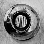 Scratchy Knob by Gary Levy