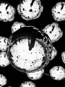 Mirrow Spheres by Yayoi Kusama by Vera Belyavskaya