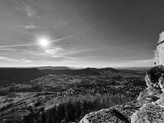 Paragliding Around the Castle by Sven Thamm