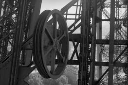 Wheel of Time by Jurgen Dopatka