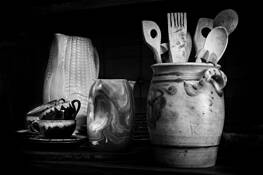 Country Tableware by Bob Johnson