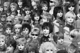 Wig's_frankfort_germany-2 by Liz Alston